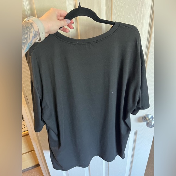 Large Basketball SHEIN Tee - Picture 3 of 3